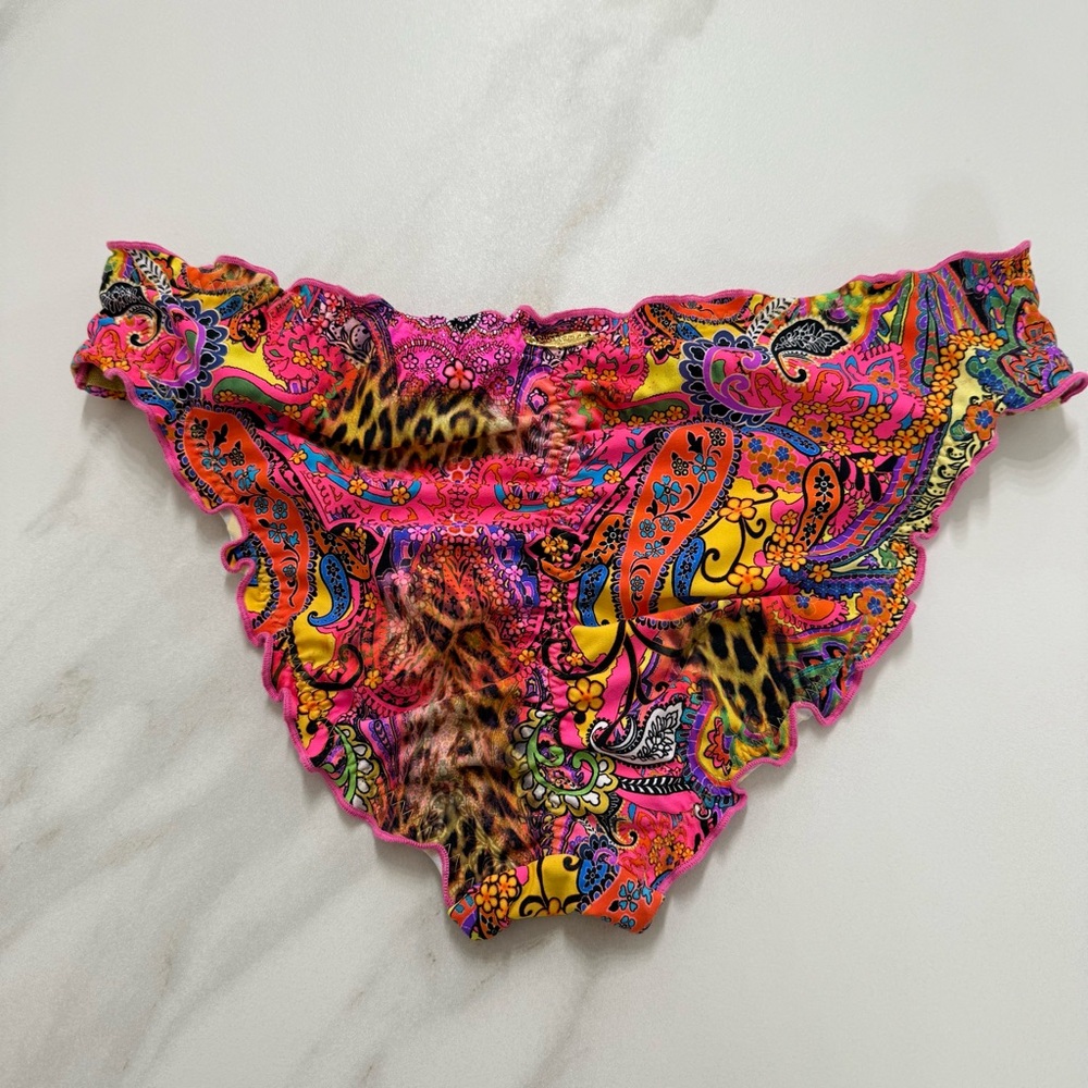 NEW!!! Luli Fama SHORE THING - Seamless Full Ruched Back Bikini Bottom - Size L - Picture 9 of 14